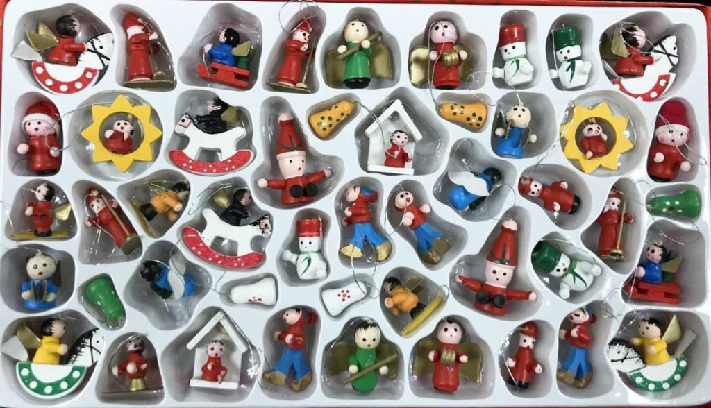 traditional nativity ornaments